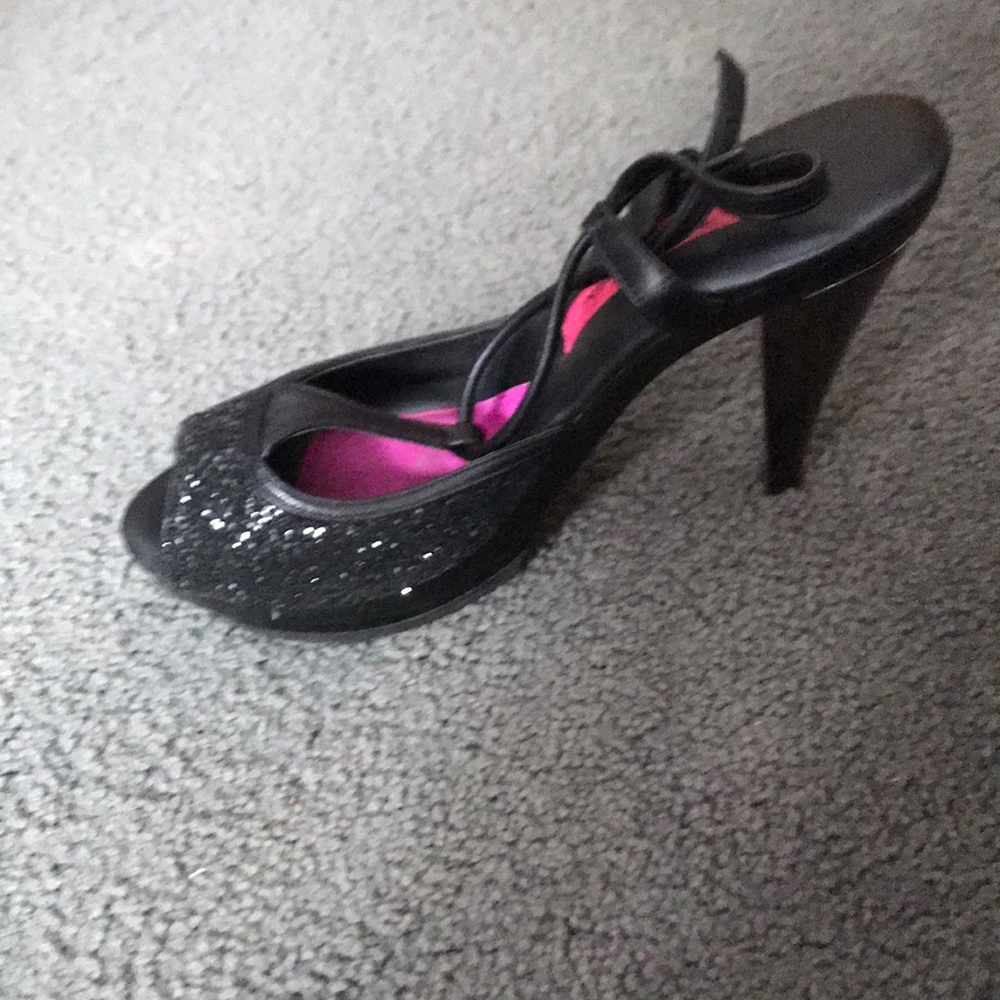 Betsey johnson shoes - Picture 2 of 3